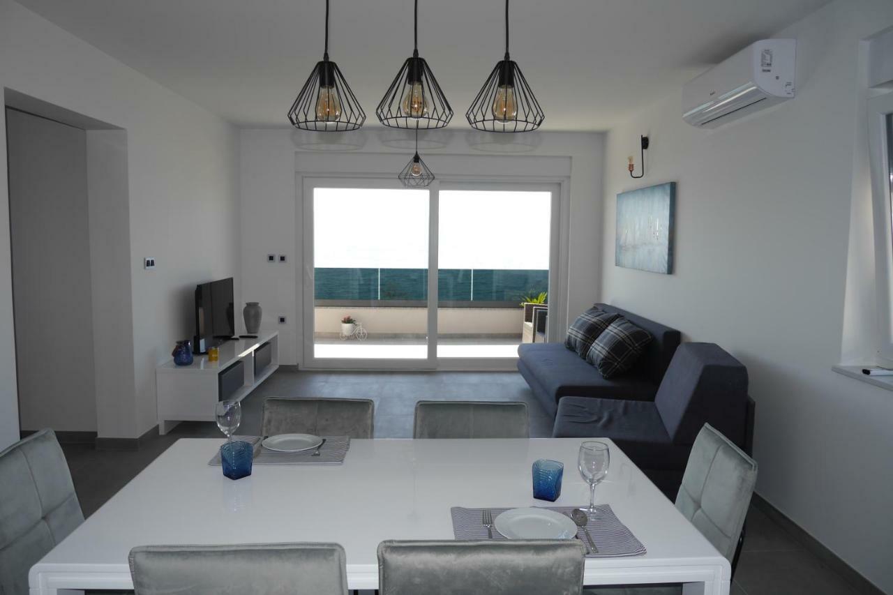 Luxury Apartments Beach Jesenice  Exterior photo